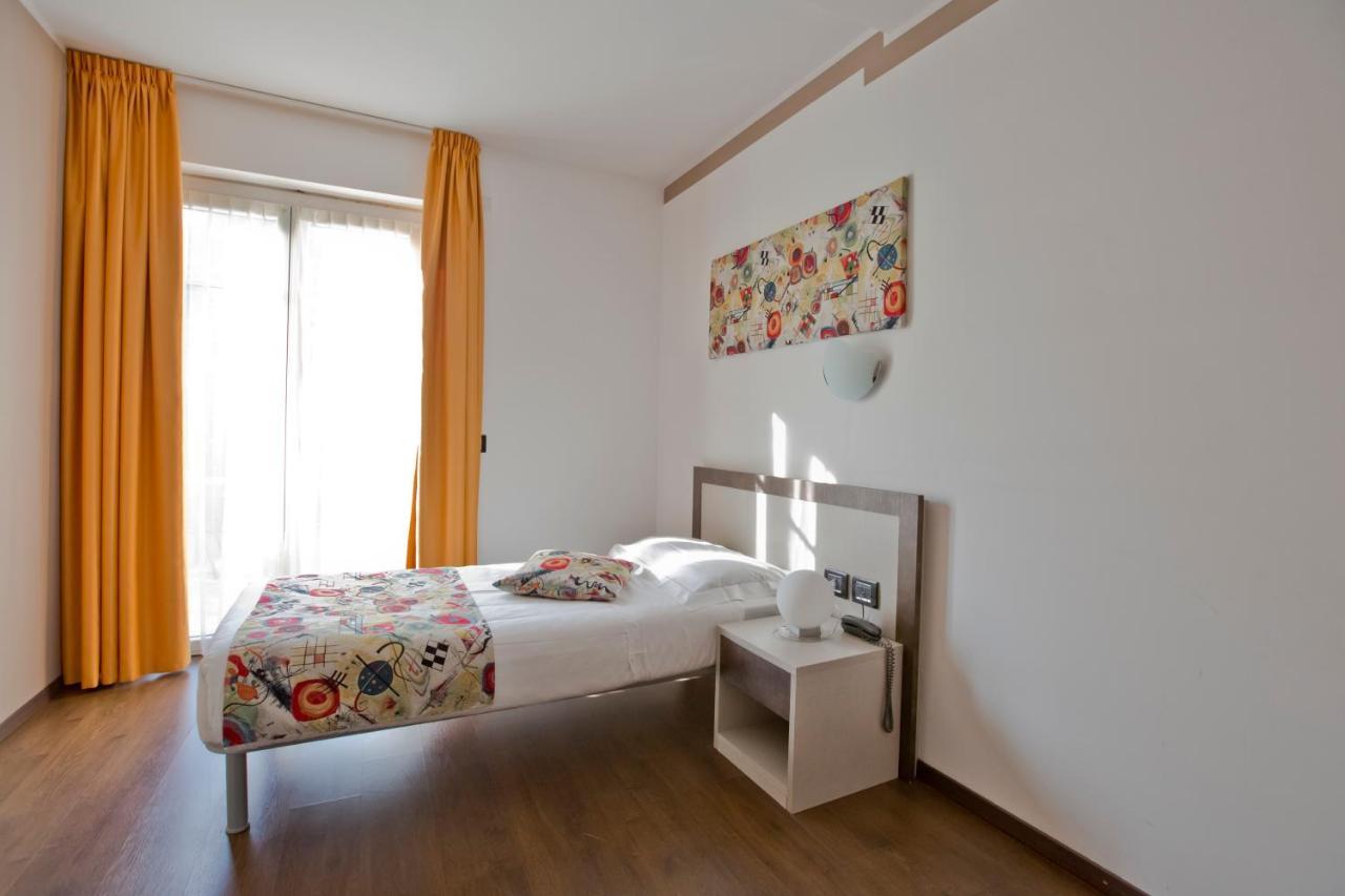 קוליקו Hotel Lago Di Como מראה חיצוני תמונה