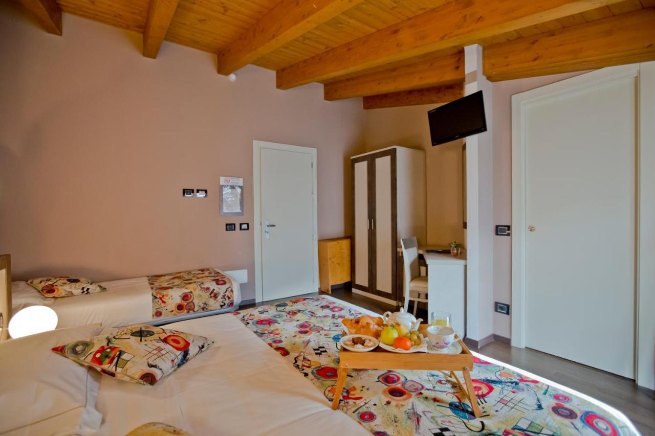 קוליקו Hotel Lago Di Como מראה חיצוני תמונה