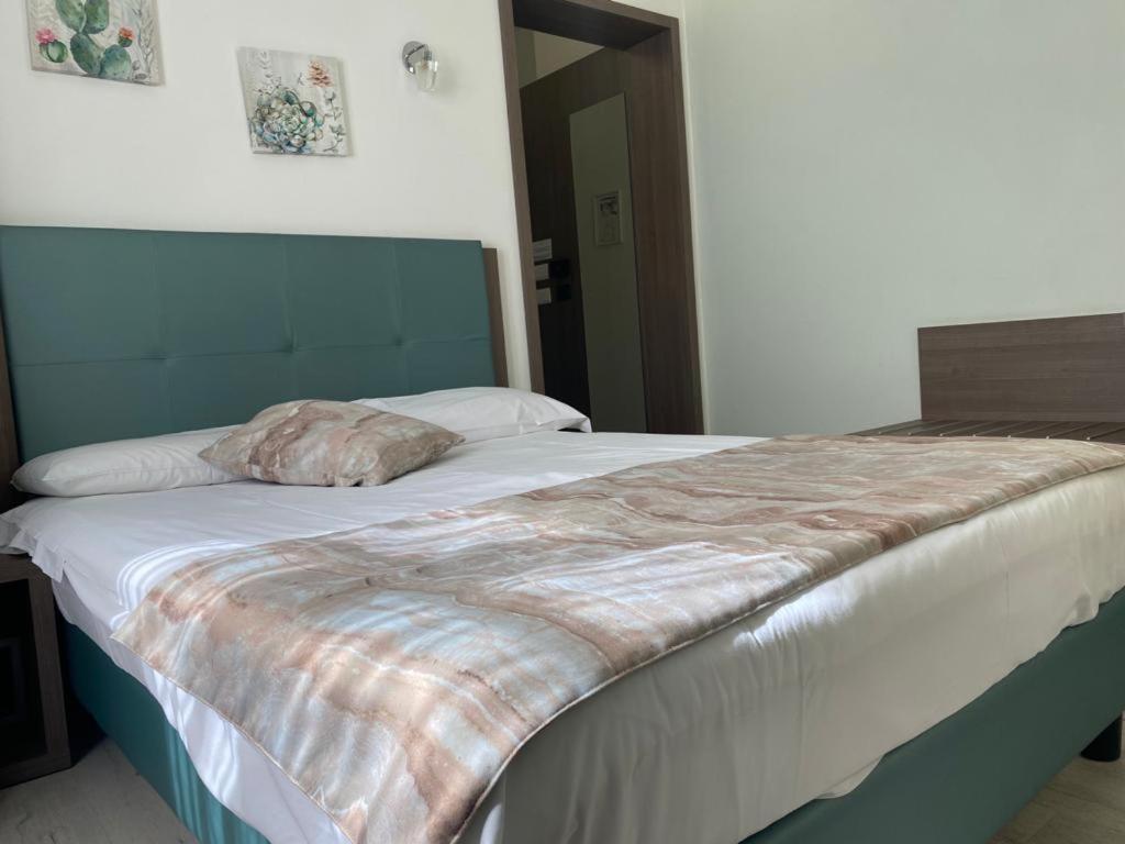 קוליקו Hotel Lago Di Como מראה חיצוני תמונה