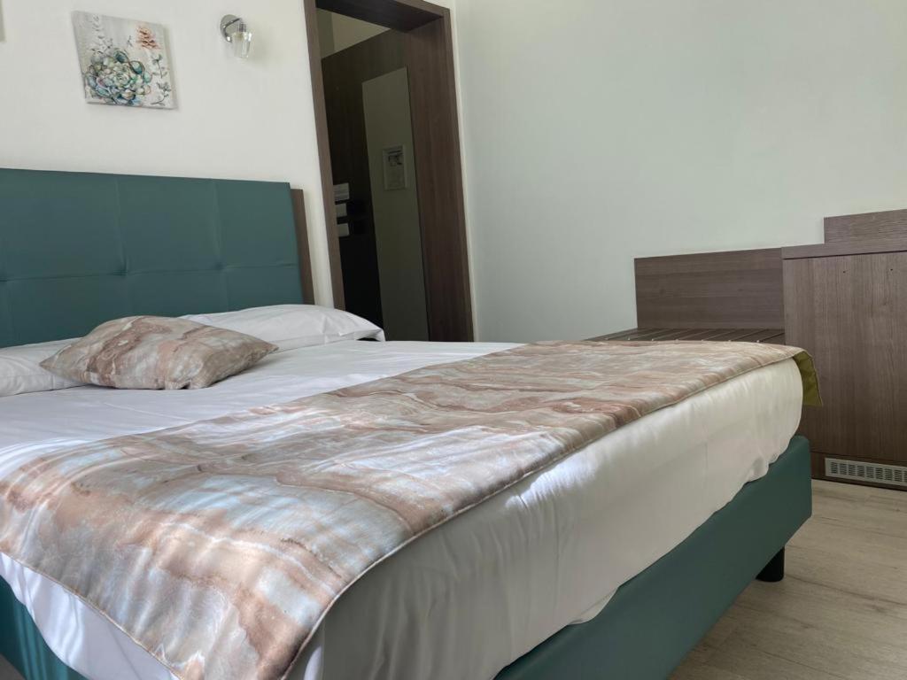 קוליקו Hotel Lago Di Como מראה חיצוני תמונה