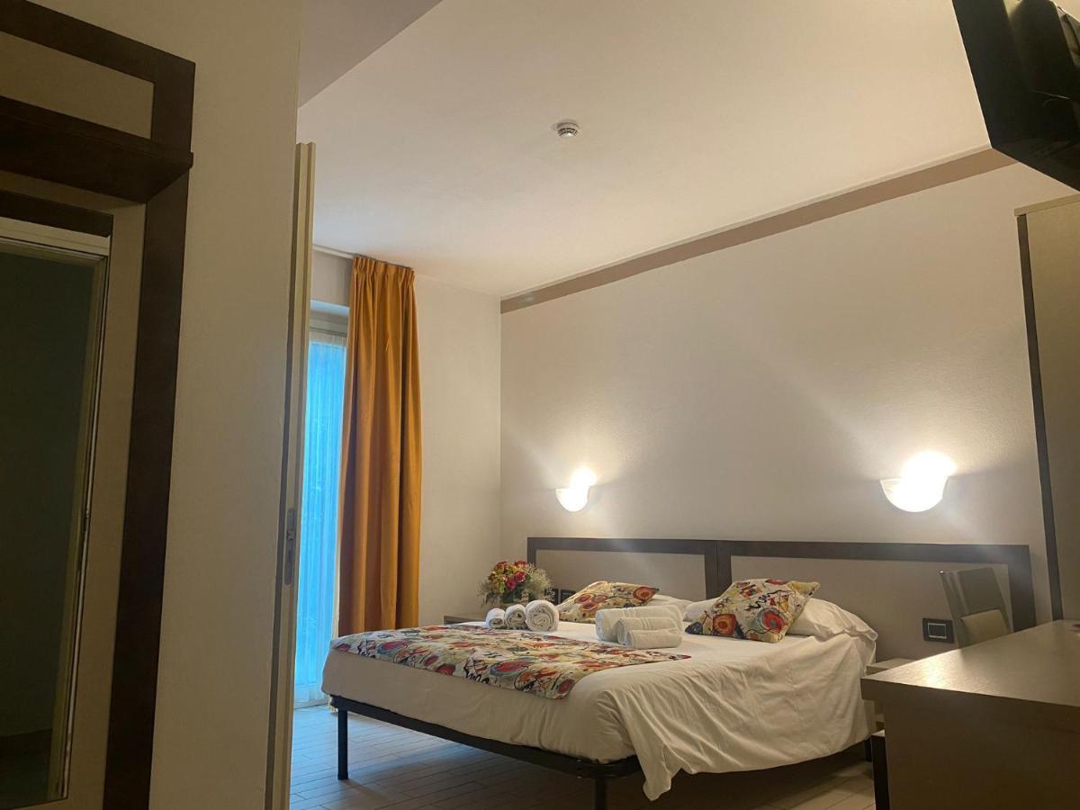 קוליקו Hotel Lago Di Como מראה חיצוני תמונה